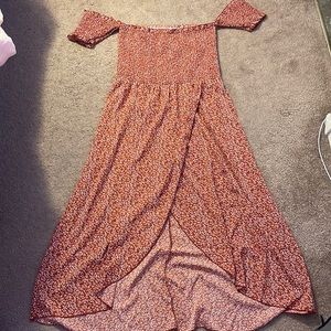 Orange and White Off The Shoulder Dress Size: XL